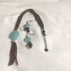 Necklace & Matching earrings
